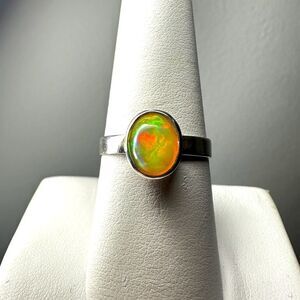 NWOT 7x9mm Opal Cabochon solitaire ring in solid sterling silver!